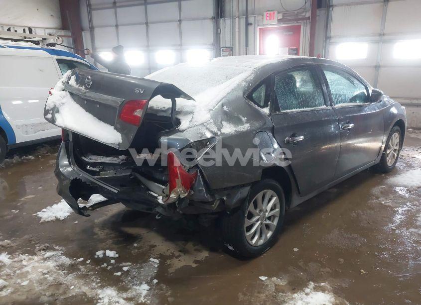 Photo 4 of 2019 Nissan Sentra SV (VIN 3N1AB7AP0KY337976)