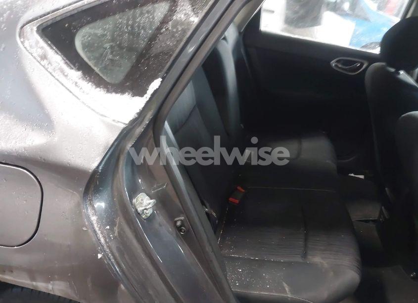 Photo 8 of 2019 Nissan Sentra SV (VIN 3N1AB7AP0KY337976)