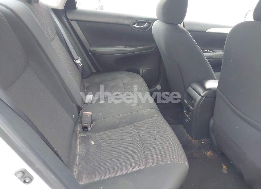 Photo 8 of 2019 Nissan Sentra S (VIN 3N1AB7AP0KY353238)