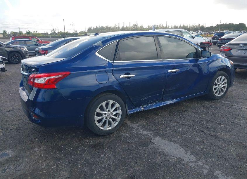 Photo 4 of 2019 Nissan Sentra SV (VIN 3N1AB7AP0KY364255)