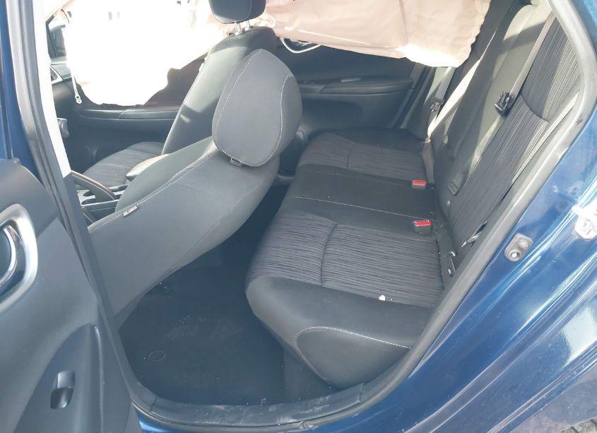 Photo 8 of 2019 Nissan Sentra SV (VIN 3N1AB7AP0KY364255)