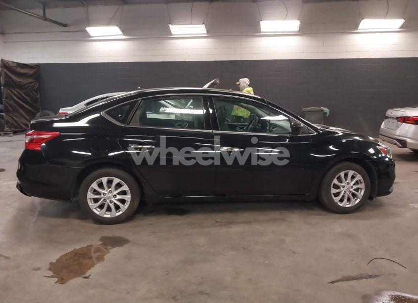 Photo 13 of 2019 Nissan Sentra SV (VIN 3N1AB7AP0KY373778)