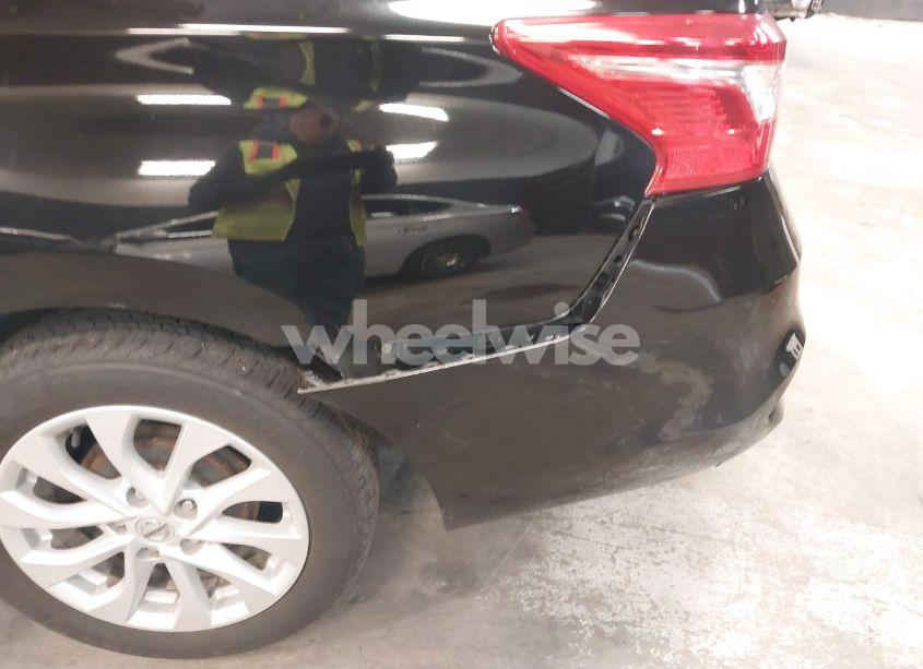 Photo 17 of 2019 Nissan Sentra SV (VIN 3N1AB7AP0KY373778)