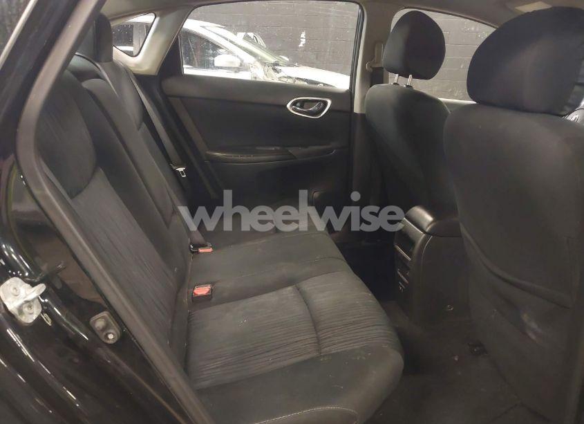 Photo 8 of 2019 Nissan Sentra SV (VIN 3N1AB7AP0KY373778)