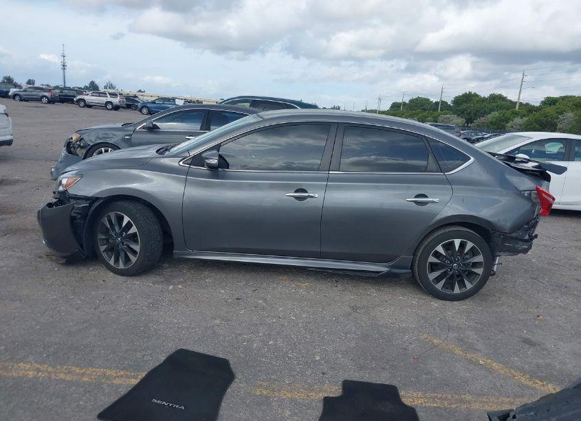 Photo 15 of 2019 Nissan Sentra SR (VIN 3N1AB7AP0KY374039)