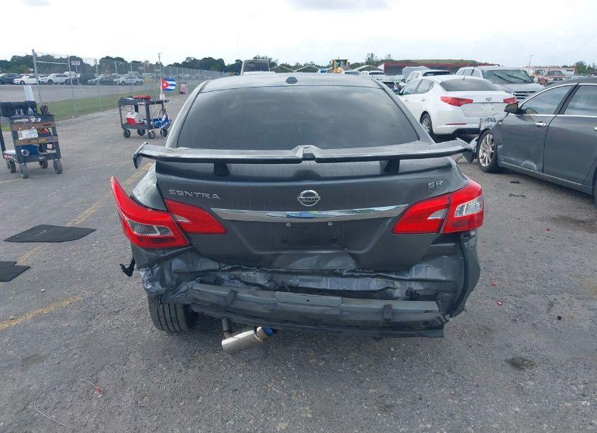 Photo 17 of 2019 Nissan Sentra SR (VIN 3N1AB7AP0KY374039)