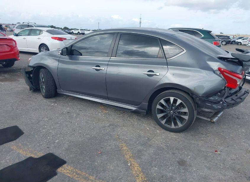 Photo 3 of 2019 Nissan Sentra SR (VIN 3N1AB7AP0KY374039)