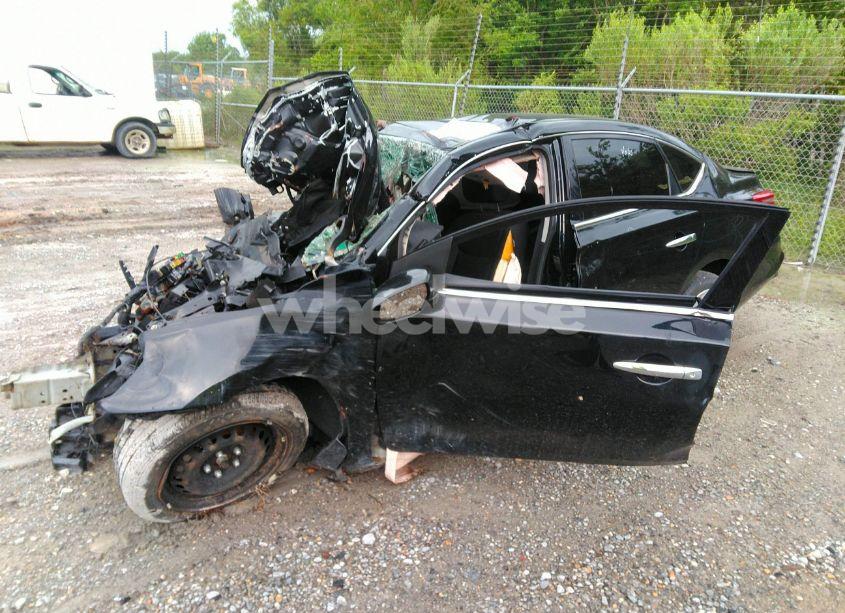 Photo 2 of 2019 Nissan Sentra S (VIN 3N1AB7AP0KY381668)