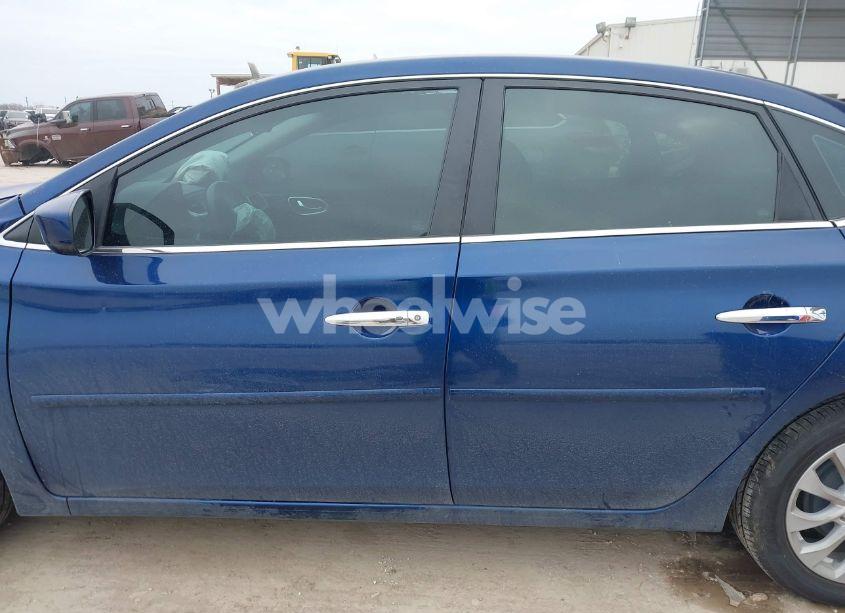 Photo 15 of 2019 Nissan Sentra SV (VIN 3N1AB7AP0KY389382)