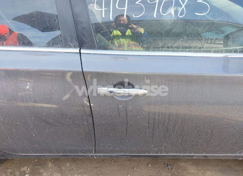 Photo 13 of 2019 Nissan Sentra SV (VIN 3N1AB7AP0KY391035)