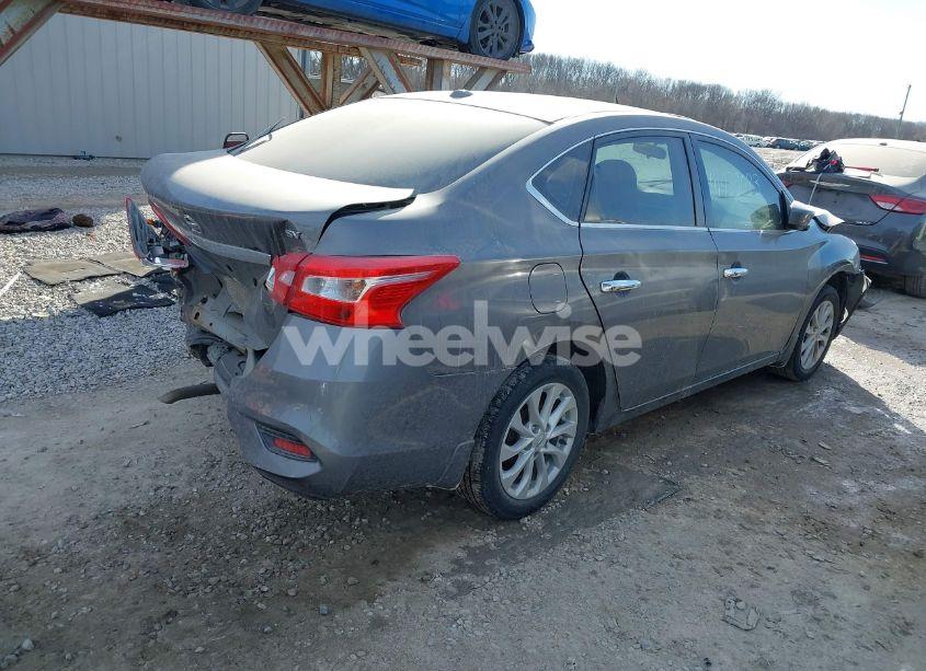 Photo 4 of 2019 Nissan Sentra SV (VIN 3N1AB7AP0KY391035)