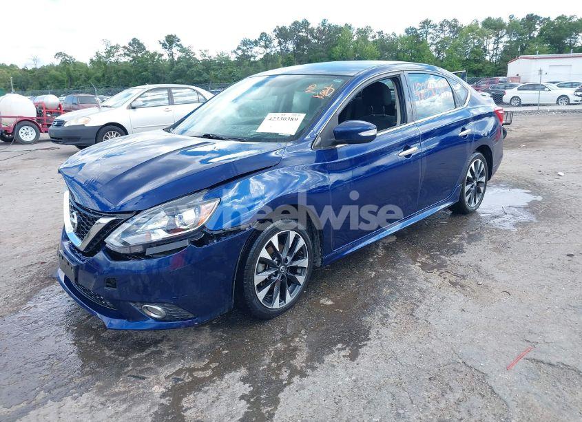 Photo 2 of 2019 Nissan Sentra SR (VIN 3N1AB7AP0KY399927)