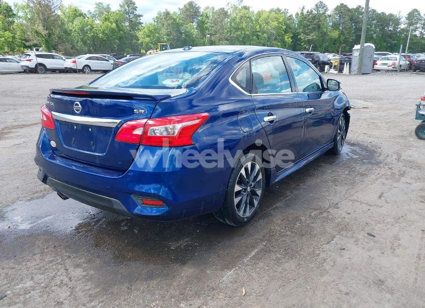 Photo 4 of 2019 Nissan Sentra SR (VIN 3N1AB7AP0KY399927)