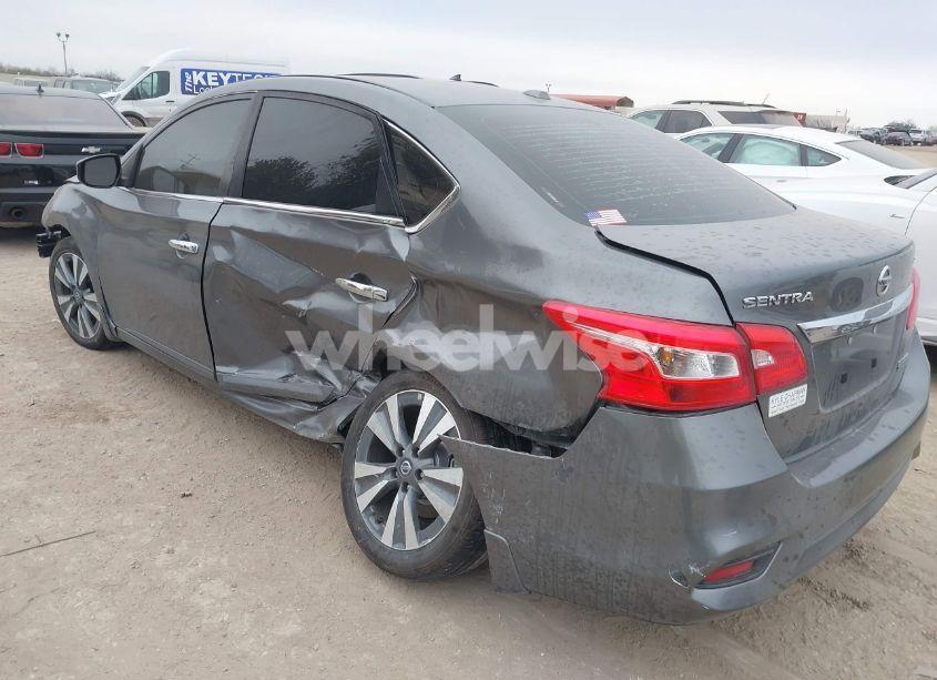 Photo 3 of 2019 Nissan Sentra SV (VIN 3N1AB7AP0KY403250)