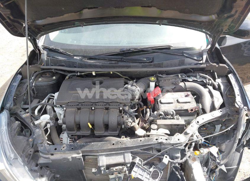 Photo 10 of 2019 Nissan Sentra SV (VIN 3N1AB7AP0KY409730)