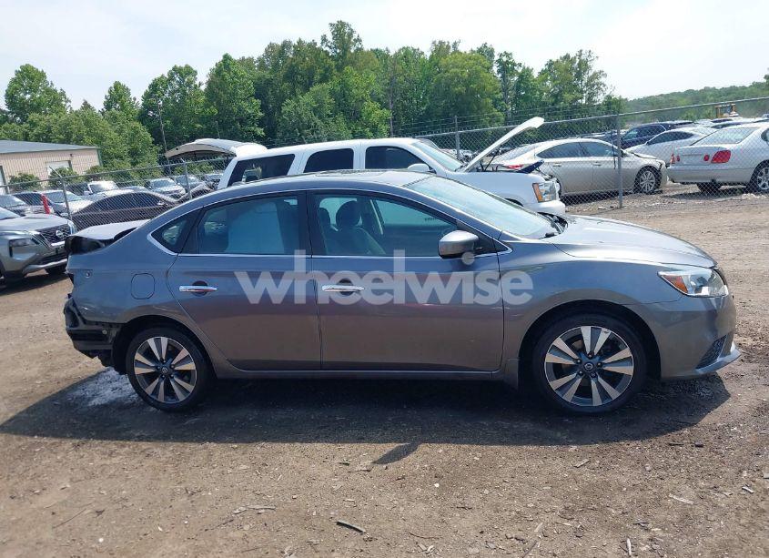 Photo 14 of 2019 Nissan Sentra SV (VIN 3N1AB7AP0KY415818)