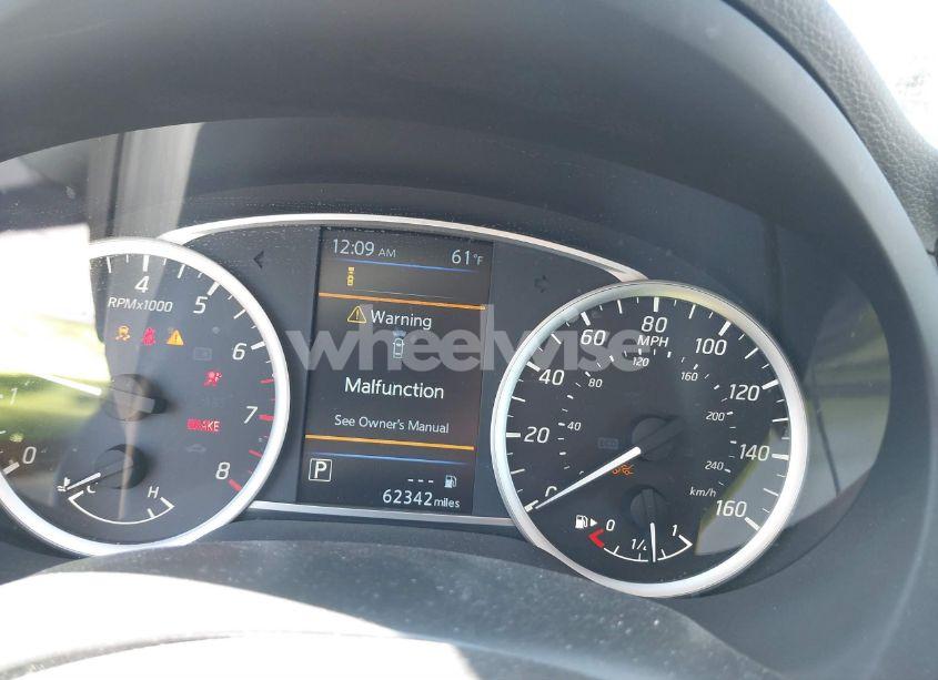 Photo 7 of 2019 Nissan Sentra S (VIN 3N1AB7AP0KY422624)