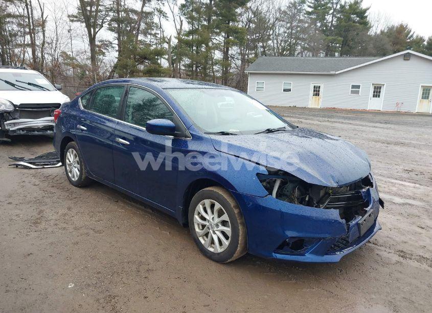 2019 Nissan Sentra SV (VIN 3N1AB7AP0KY422834) main photo
