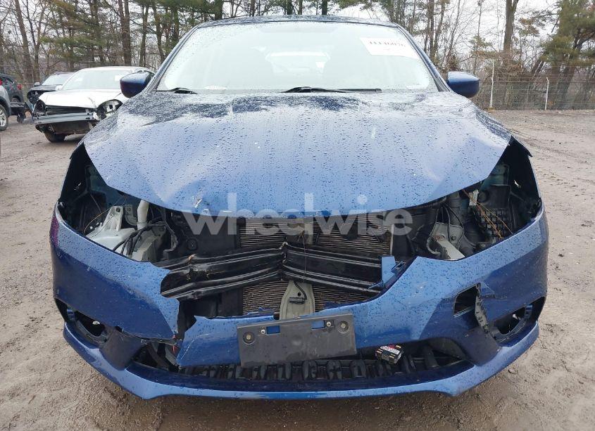 Photo 6 of 2019 Nissan Sentra SV (VIN 3N1AB7AP0KY422834)