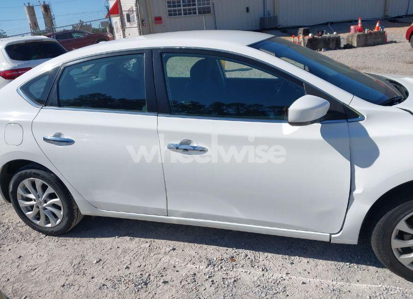 Photo 14 of 2019 Nissan Sentra SV (VIN 3N1AB7AP0KY427063)