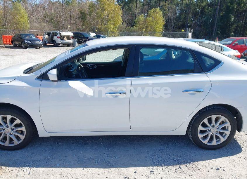 Photo 15 of 2019 Nissan Sentra SV (VIN 3N1AB7AP0KY427063)
