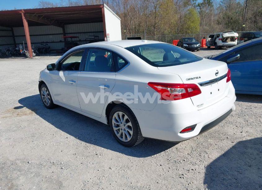 Photo 3 of 2019 Nissan Sentra SV (VIN 3N1AB7AP0KY427063)