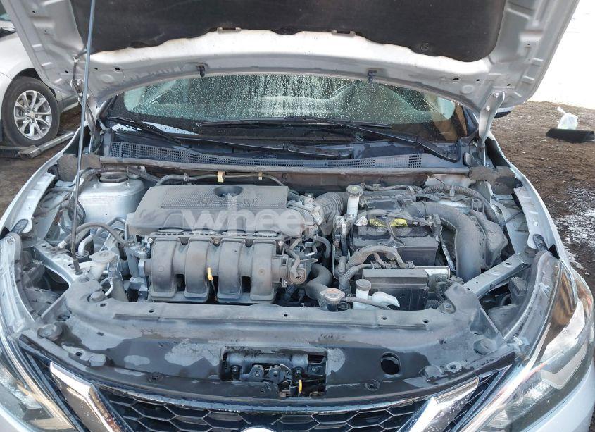 Photo 10 of 2019 Nissan Sentra SV (VIN 3N1AB7AP0KY431212)