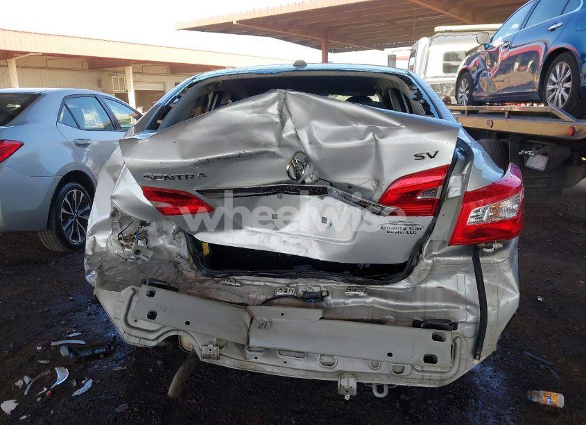 Photo 17 of 2019 Nissan Sentra SV (VIN 3N1AB7AP0KY431212)