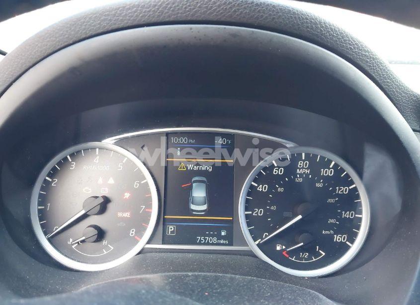 Photo 7 of 2019 Nissan Sentra SV (VIN 3N1AB7AP0KY432988)