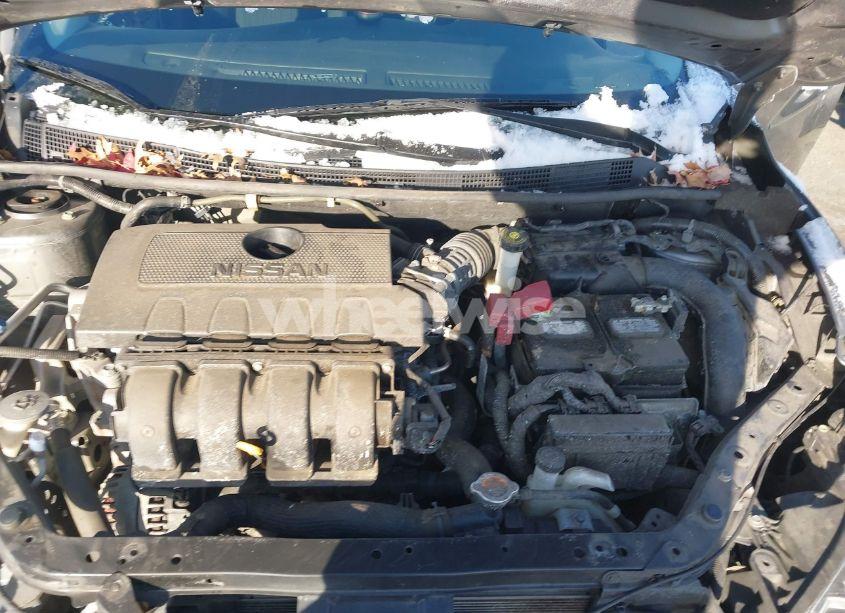 Photo 10 of 2019 Nissan Sentra SV (VIN 3N1AB7AP0KY442694)