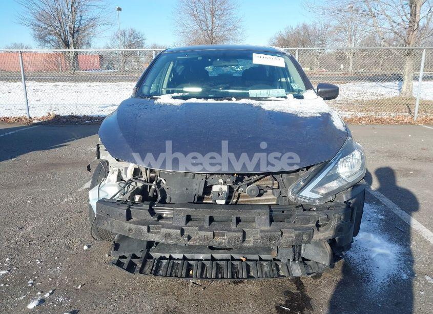 Photo 13 of 2019 Nissan Sentra SV (VIN 3N1AB7AP0KY442694)