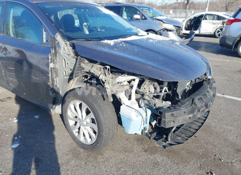 Photo 18 of 2019 Nissan Sentra SV (VIN 3N1AB7AP0KY442694)