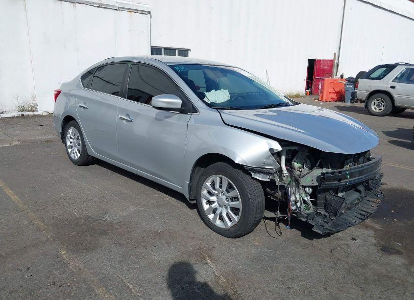 2019 Nissan Sentra S (VIN 3N1AB7AP0KY454845) main photo