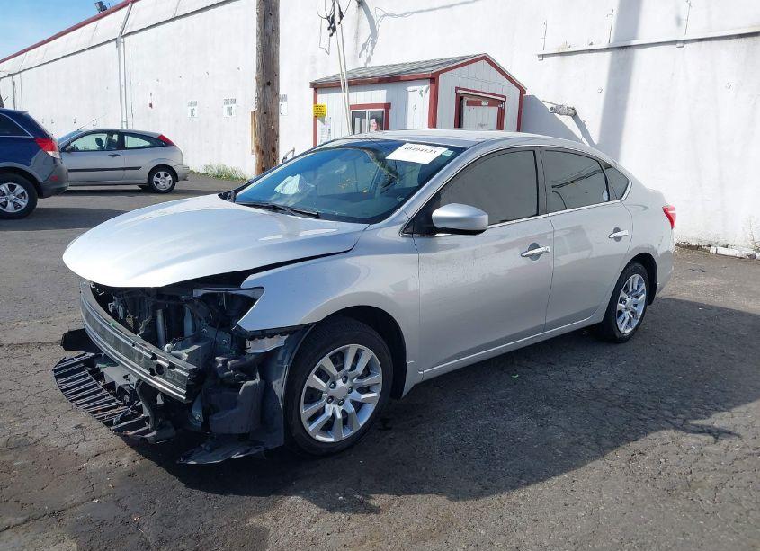 Photo 2 of 2019 Nissan Sentra S (VIN 3N1AB7AP0KY454845)