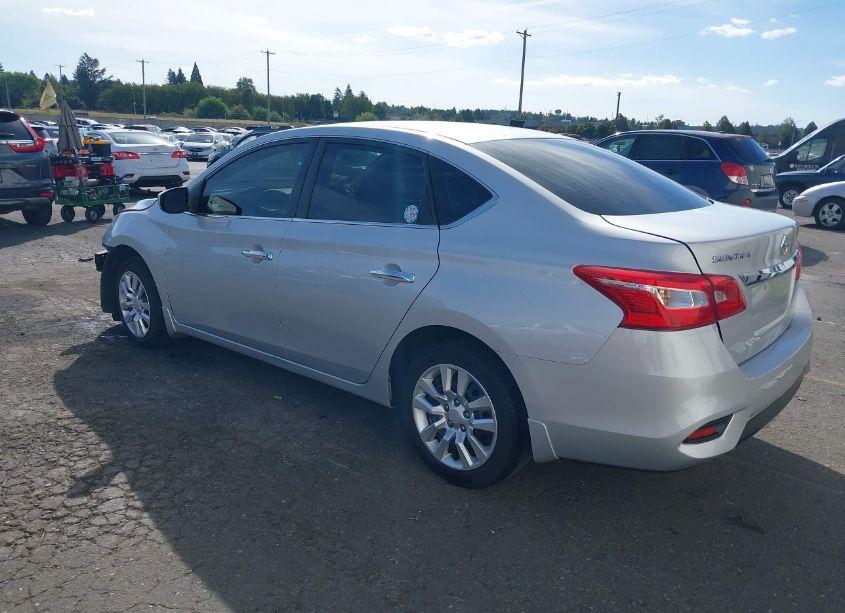 Photo 3 of 2019 Nissan Sentra S (VIN 3N1AB7AP0KY454845)