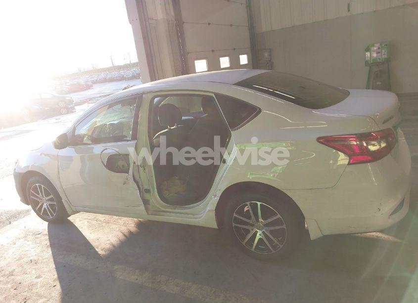 Photo 14 of 2019 Nissan Sentra S (VIN 3N1AB7AP0KY456482)