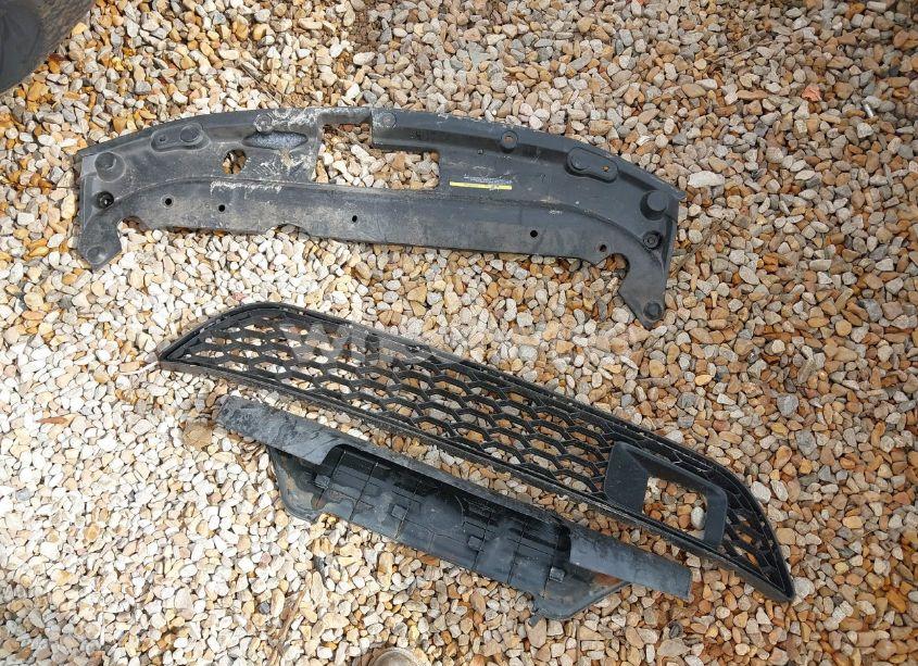 Photo 12 of 2019 Nissan Sentra SV (VIN 3N1AB7AP0KY456921)