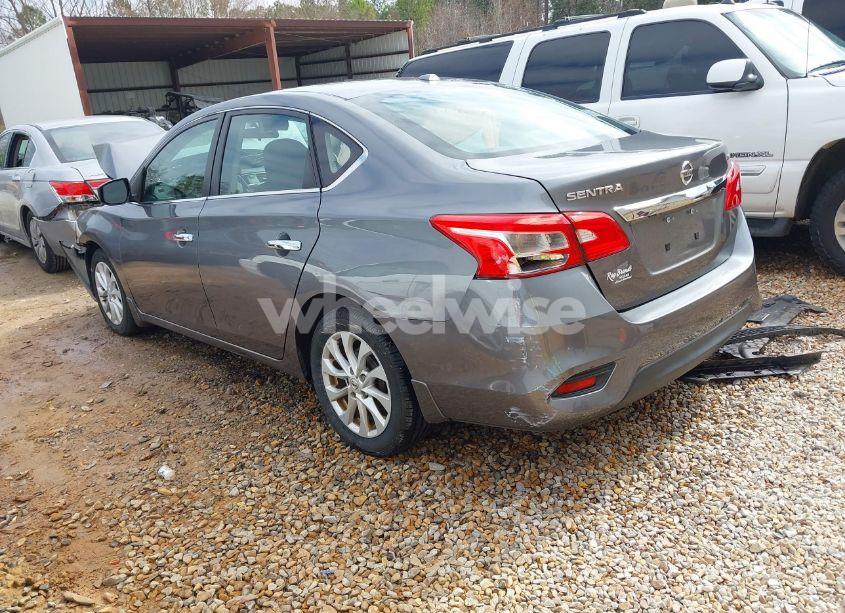 Photo 3 of 2019 Nissan Sentra SV (VIN 3N1AB7AP0KY456921)