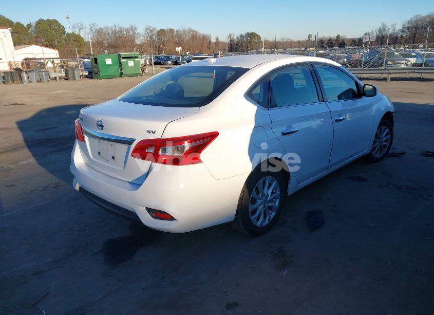 Photo 4 of 2019 Nissan Sentra SV (VIN 3N1AB7AP0KY457163)