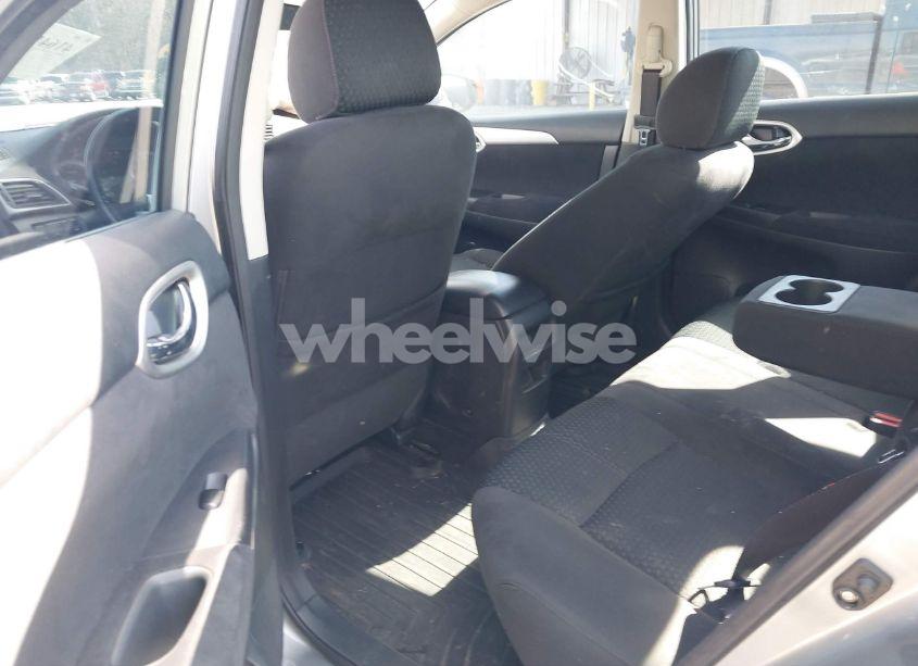 Photo 8 of 2013 Nissan Sentra SR (VIN 3N1AB7AP1DL561614)