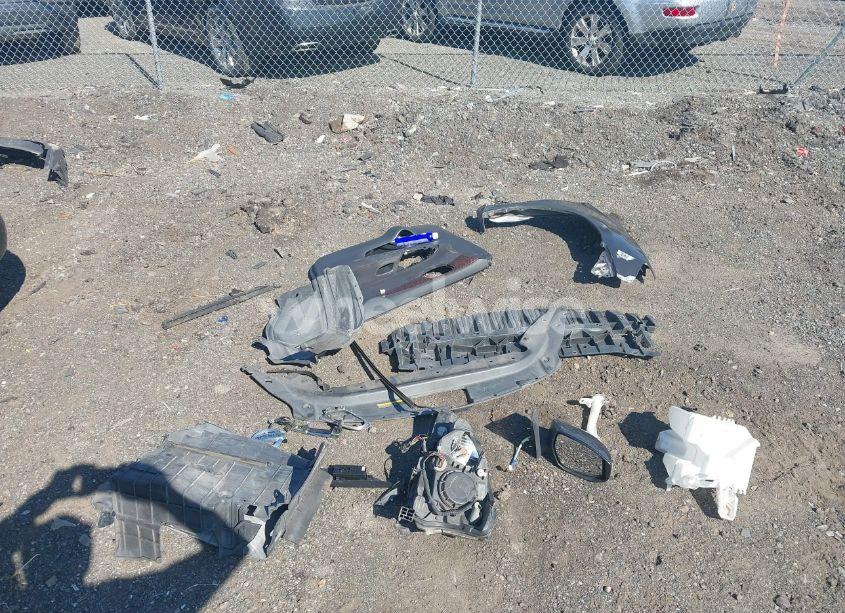 Photo 12 of 2013 Nissan Sentra SL (VIN 3N1AB7AP1DL610181)