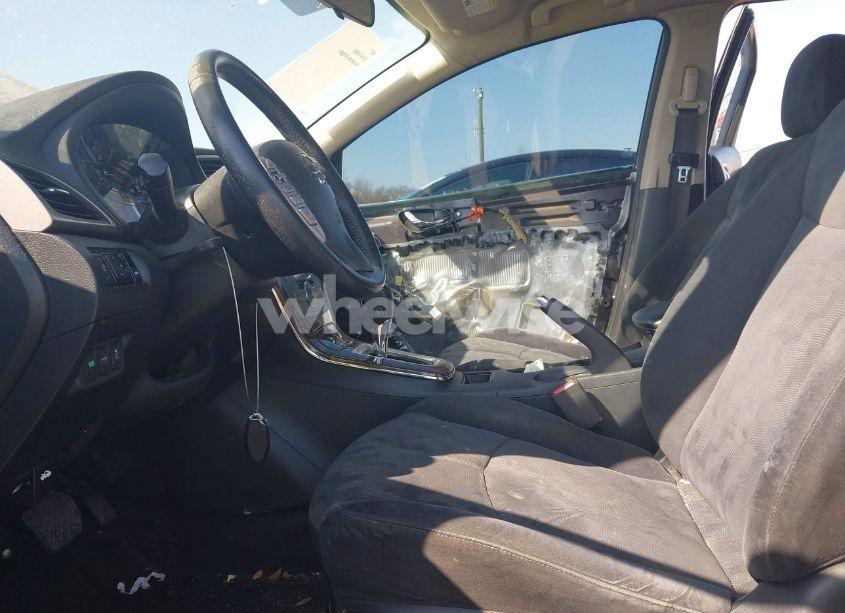 Photo 5 of 2013 Nissan Sentra SL (VIN 3N1AB7AP1DL610181)