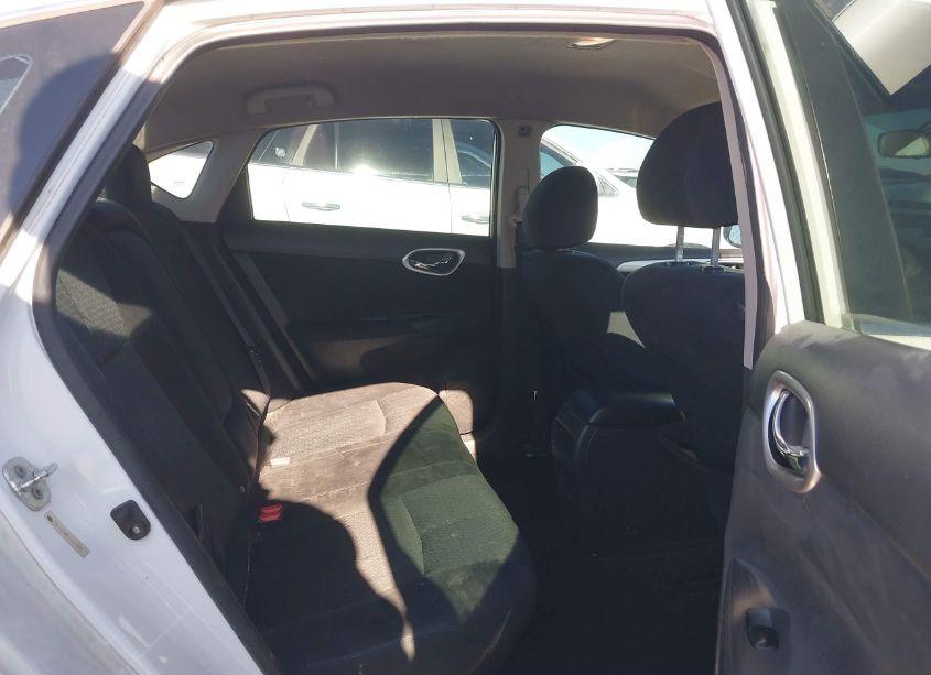 Photo 8 of 2013 Nissan Sentra SR (VIN 3N1AB7AP1DL618572)