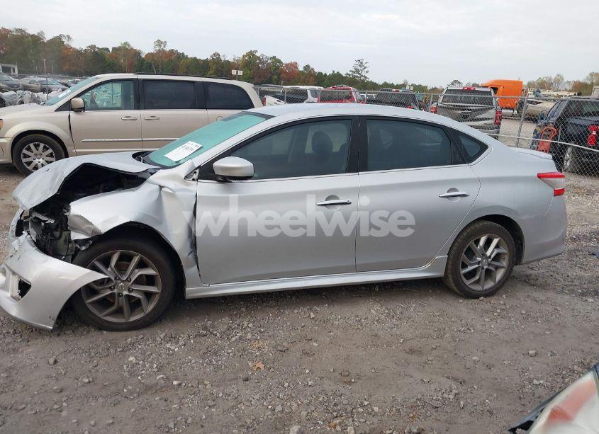 Photo 13 of 2013 Nissan Sentra SR (VIN 3N1AB7AP1DL621567)