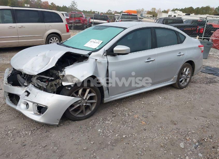 Photo 2 of 2013 Nissan Sentra SR (VIN 3N1AB7AP1DL621567)