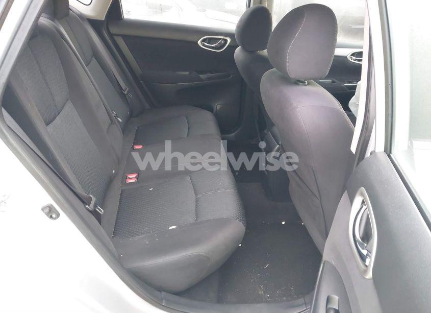 Photo 8 of 2013 Nissan Sentra SR (VIN 3N1AB7AP1DL621567)