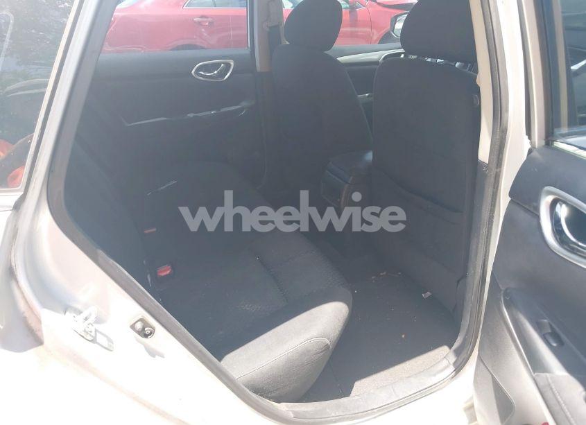 Photo 8 of 2013 Nissan Sentra SR (VIN 3N1AB7AP1DL676214)