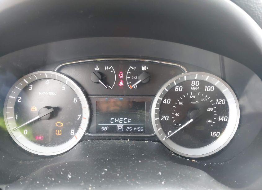 Photo 7 of 2013 Nissan Sentra SL (VIN 3N1AB7AP1DL693420)