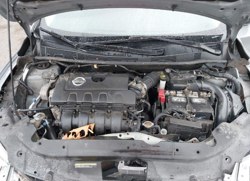 Photo 10 of 2013 Nissan Sentra SR (VIN 3N1AB7AP1DL724794)