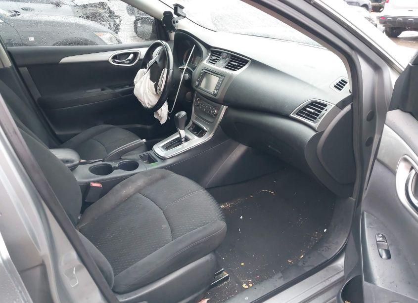 Photo 5 of 2013 Nissan Sentra SR (VIN 3N1AB7AP1DL724794)